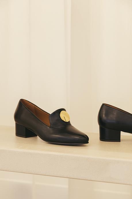 Anne Thomas se met à la chaussure Anne Thomas se met à la chaussure