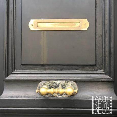 Boutons de porte de la rue Jeanne d’Arc Boutons de porte de la rue Jeanne d’Arc