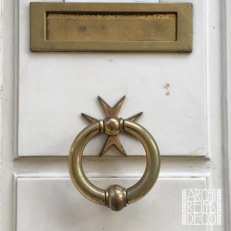 Boutons de porte de la rue Jeanne d’Arc Boutons de porte de la rue Jeanne d’Arc