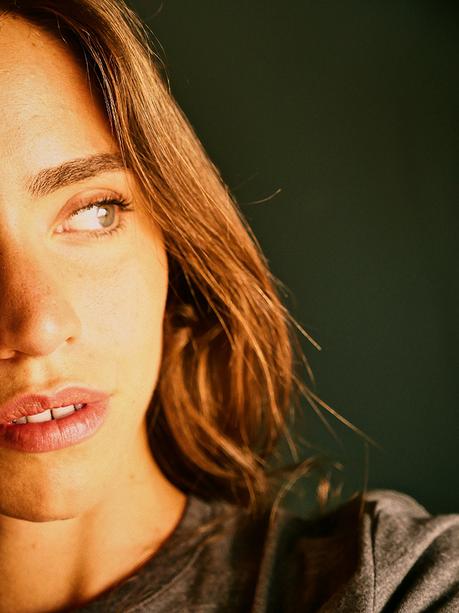 Look At Me Now : Noémie Cherki par Randolph Lungela (exclusif) Look At Me Now : Noémie Cherki par Randolph Lungela (exclusif)