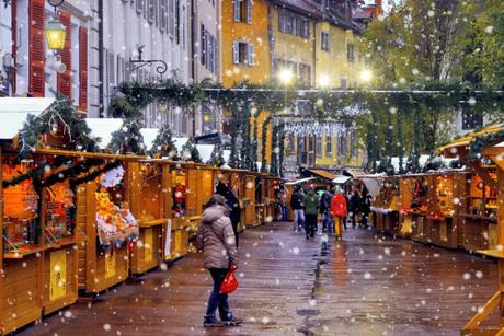 Le marché de Noël d'Annecy © French Moments