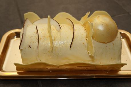 Bûche Pina Collada, coco et ananas