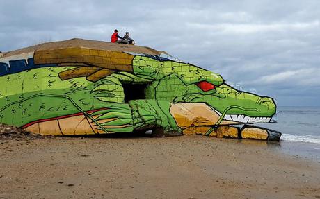 Normandie : un street-artist fan de Dragon Ball transforme un ancien blockhaus