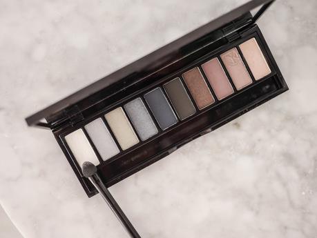 Beauté : Christmas Smoky (simple et rapide) Beauté : Christmas Smoky (simple et rapide)