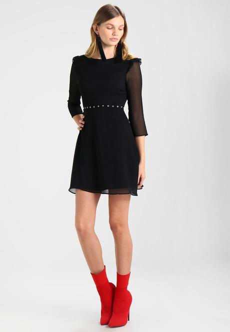 10 robes de fêtes à moins de 30 euros 10 robes de fêtes à moins de 30 euros