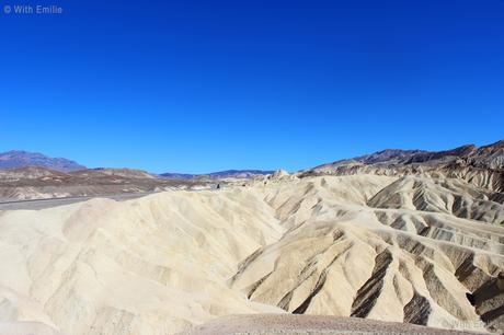 Exploring the Death Valley  🏜 & Las Vegas 🎲| #EmAndLauRunTheWestCoast