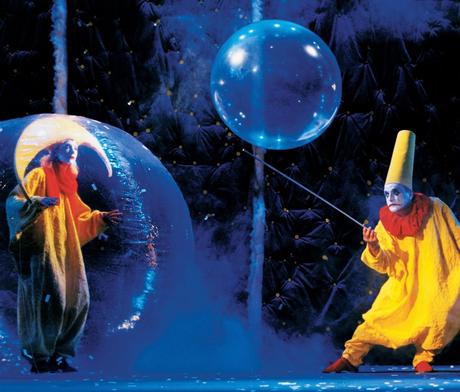 Slava's Snowshow Moon Clown in Ball (Pascal Ito2)