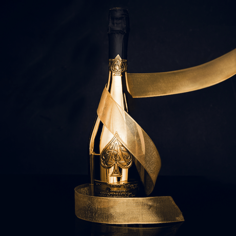 Le Champagne de prestige Armand de Brignac, complice des fêtes de fin d’année