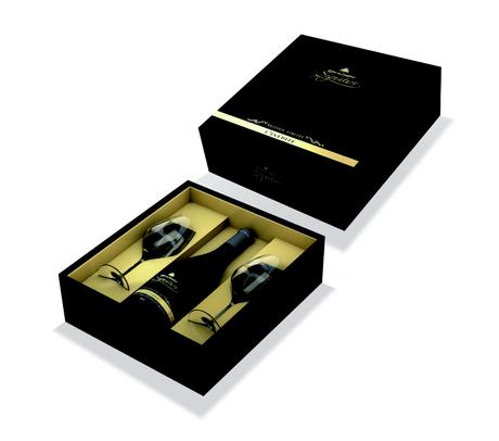 UNE CUVÉE D’EXCEPTION POUR LES FÊTES DE FIN D’ANNÉE DE « SIGNATURE » CELLIER DES DAUPHINS UNE CUVÉE D’EXCEPTION POUR LES FÊTES DE FIN D’ANNÉE DE « SIGNATURE » CELLIER DES DAUPHINS