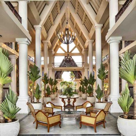 lobby_reception_mk1309-jpg The Residence Mauritius, 1er hôtel de l’île muni de « Handy phones »