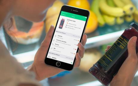 Yuka sur iPhone scanne vos produits et analyse leur impact sur la santé.