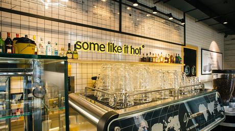 Some Like It Hot, un restaurant livré clés en main par le studio Canape