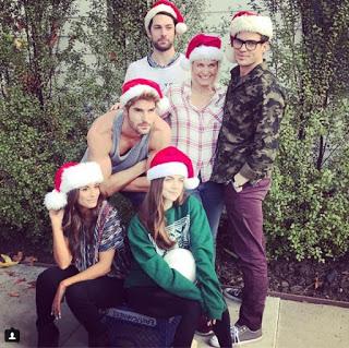 Découvrez les photos BTS du tournage de The Matchmaker's Playbook de Rachel Van Dyken par Passionflix