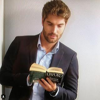 Découvrez les photos BTS du tournage de The Matchmaker's Playbook de Rachel Van Dyken par Passionflix