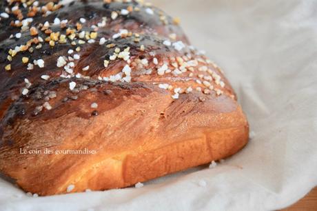 Brioche tressée à la fleur d’oranger