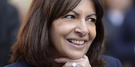 Anne Hidalgo s’en prend elle aussi aux « sans dents »