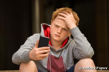 Téléphone mobile et santé : le Département de la Santé californien déclenche l'alarme