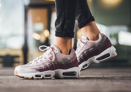 Nike Air Max 95 WMNS Barely Pink