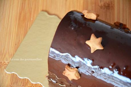 Bûche au spéculos et vanille Bûche au spéculos et vanille