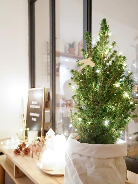 Slow Christmas at home avec Oval room
