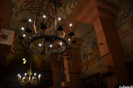 ( L’Alsace en décembre – Jour 2 bis ) Château du Haut-Kœnigsbourg, charentaises et winstub, Lucie & la chocolaterie.