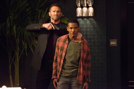 Sleepless : en vidéo depuis le 12 décembre 2017 Sleepless : en vidéo depuis le 12 décembre 2017