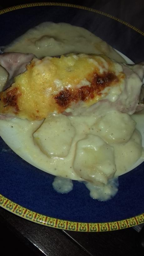 Gratin d'endives au jambon, sauce béchamel