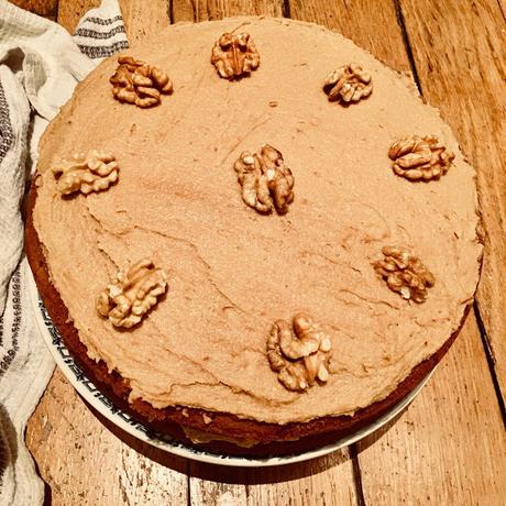 COFFEE AND WALNUT CAKE