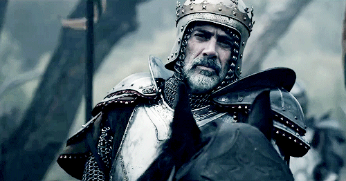 Les Chevaliers d’Émeraude, tome 10 : Représailles – Anne Robillard Image result for knight battle gif tumblr