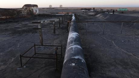 Les prix du pétrole flambent après l’explosion d’un oléoduc en Libye