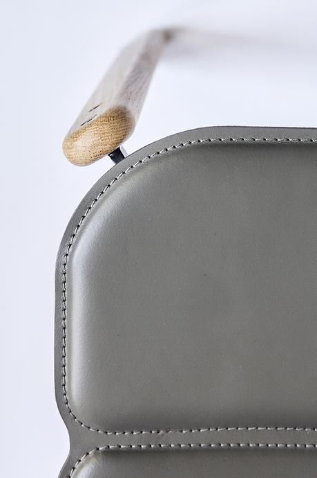 Paddock, la chaise bi-matière du studio Désormeaux/Carette