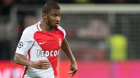 Mercato – OM : Une piste olympienne dans le viseur d’un club anglais? Mercato – OM : Une piste olympienne dans le viseur d’un club anglais?