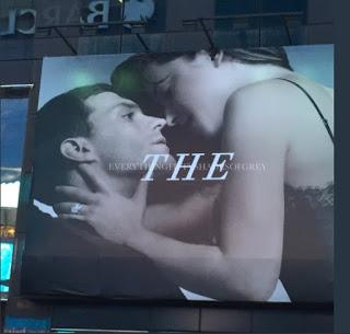 Nouvelles stills, BTS et images promotionnelles de Fifty Shades Freed