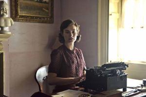 Les-heures-sombres-Lily-James