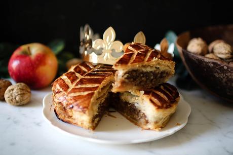 Galette des rois aux noix et aux pommes