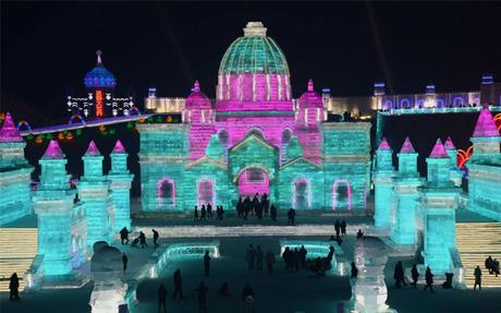 Le 34e Festival de glace de Harbin ouvre ses portes Le 34e Festival de glace de Harbin ouvre ses portes