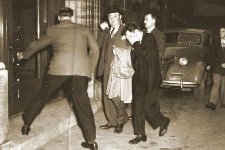 Le Vendeur de Montre Errant