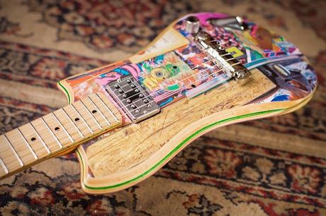 MUSK : Ou l’art de transformer un vieux skate en guitare Musk-Skateboard-Guitars-01