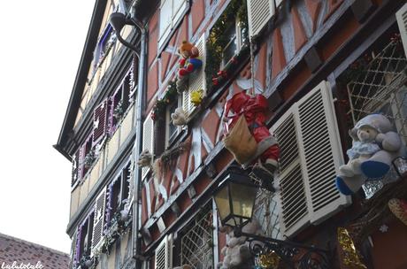 ( L’Alsace en décembre – Jour 3 ) Colmar, bonnets à pompon, marchés de Noël, camelots et Gilles Legardinier