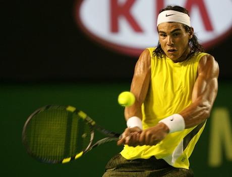 Peut-on se remettre au débardeur pour les hommes sur les courts de tennis?