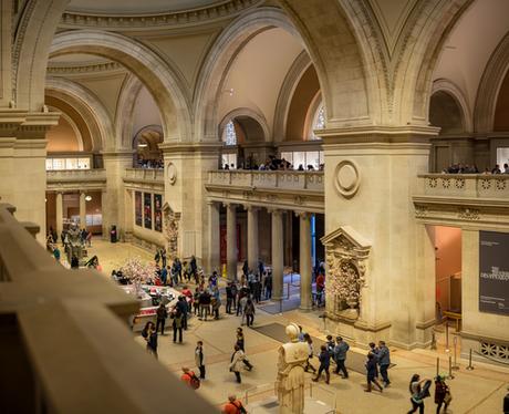 New York, NY. USA – May 6, 2017. In the lobby of the Met Museum of Art – Eileen_10 / Shuttertsock.com