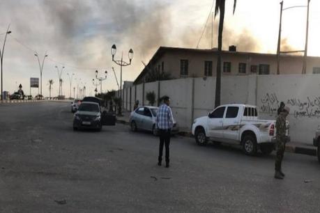 Violents affrontements entre milices rivales près de l’aéroport libyen de Tripoli