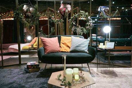 Booking.com dévoile sa suite éphémère au Musée des Arts Forains Booking.com dévoile sa suite éphémère au Musée des Arts Forains