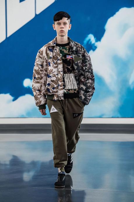 Gosha Rubchinskiy défilé homme 2018 Gosha Rubchinskiy défilé homme 2018
