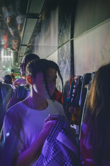 Backstage : le défilé Andrea Crews homme Automne-Hiver 2018/2019 Backstage : le défilé Andrea Crews homme Automne-Hiver 2018/2019