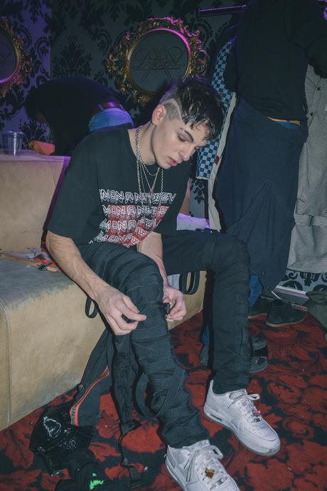 Backstage : le défilé Andrea Crews homme Automne-Hiver 2018/2019 Backstage : le défilé Andrea Crews homme Automne-Hiver 2018/2019