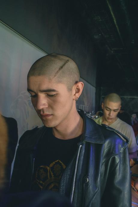 Backstage : le défilé Andrea Crews homme Automne-Hiver 2018/2019 Backstage : le défilé Andrea Crews homme Automne-Hiver 2018/2019