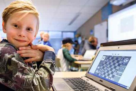  Le festival d'échecs de Wijk-aan-Zee est suivi par de nombreux enfants - Photo © Alina L'Ami 