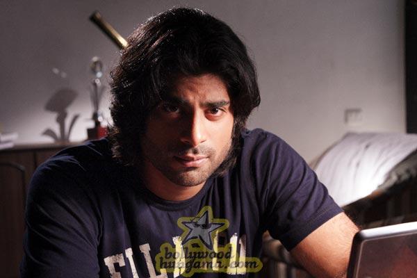 Summer 2007, Sikander Kher,Gul Panag,Ashutosh Rana,Sachin Khedekar,Divya Dutta,Uvika Chaudhary,Arjan Bajwa,Vikram Gokhale,Prashant Narayanan,Shweta Menon,Ashutosh Rana,Neetu Chandra, 