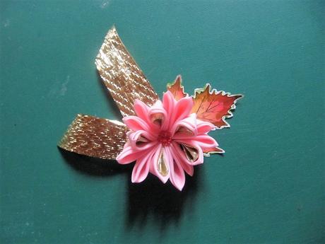 Mes ouvrages - fleurs en ruban - 2 Mes ouvrages - fleurs en ruban - 2